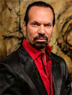 Photo of Artist Gary Welton